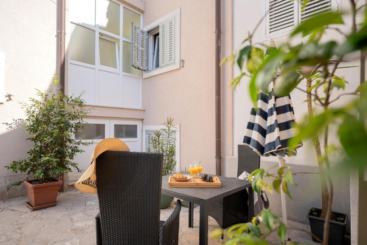 Hidden Oasis - Zf Hvar Hvar Town Bagian luar foto